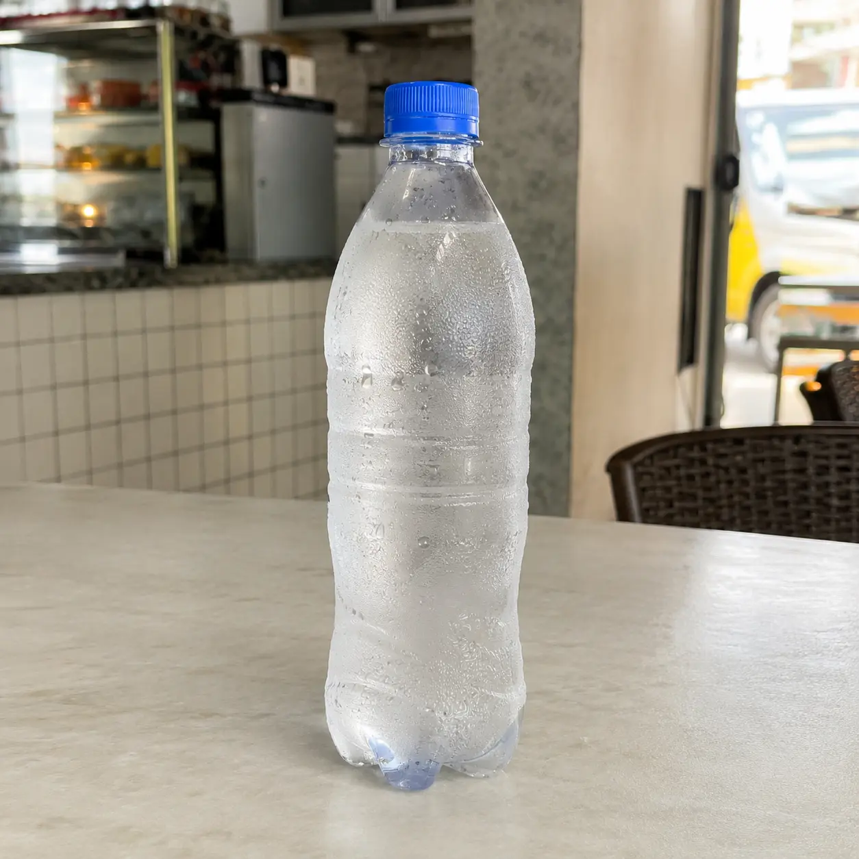 Água Mineral Sem Gás